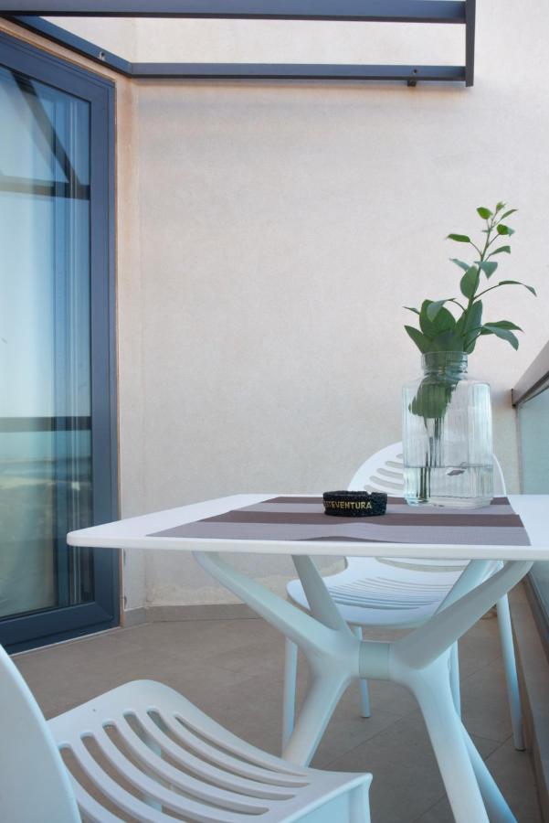 Cozy 1 Bedroom Apartment With Sea View Cotillo エクステリア 写真